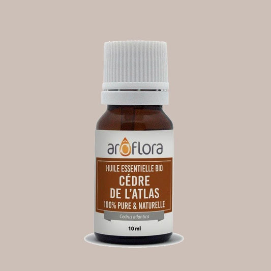 Aceite esencial de Cedro del Atlas 10 ml en botella ámbar.