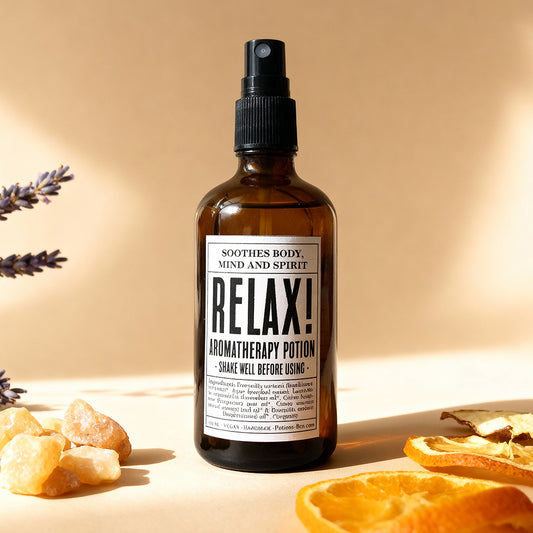 Bruma orgánica Relax! Aromatherapy Potion de 100 ml en envase de vidrio ámbar.