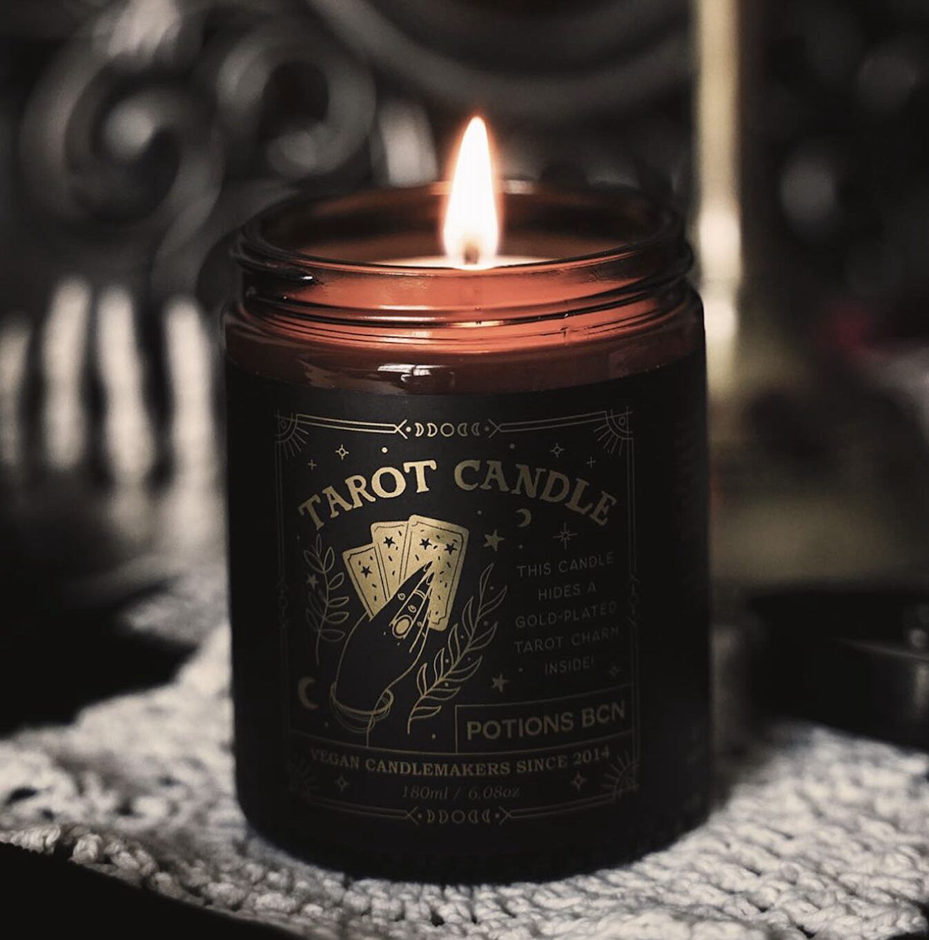 Vela ritual Tarot Candle con colgante bañado en oro de 18k